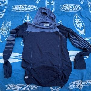 Athleta Blue and Navy Hooded Top